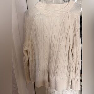 Aerie Cream Cable Knit Sweater